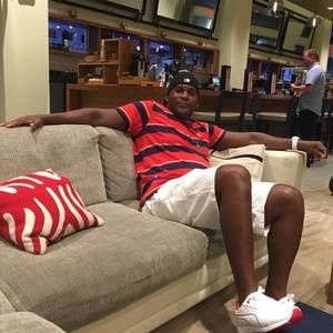 Meet your Posher, Johnathan